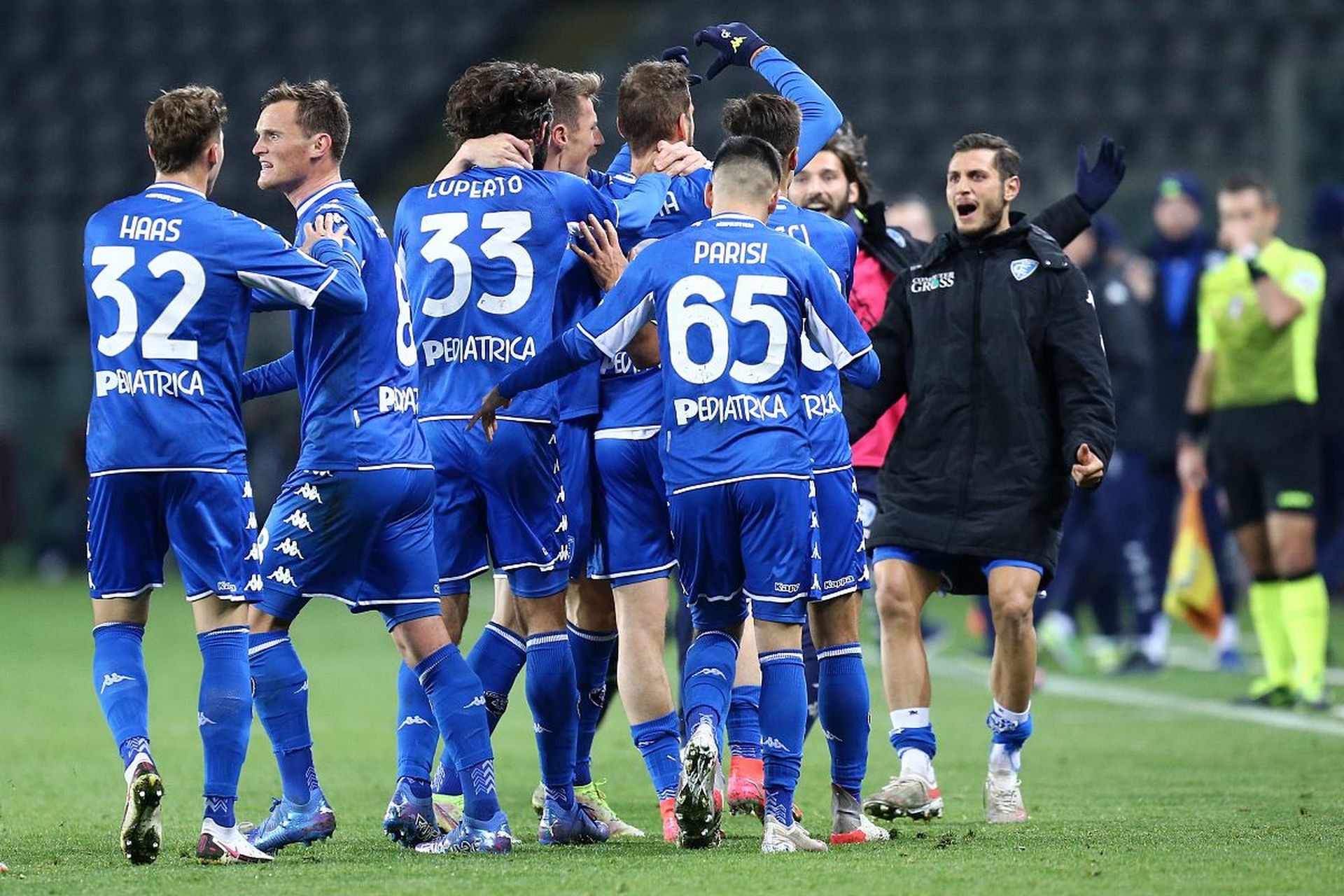 要教練團隊 要教練團隊